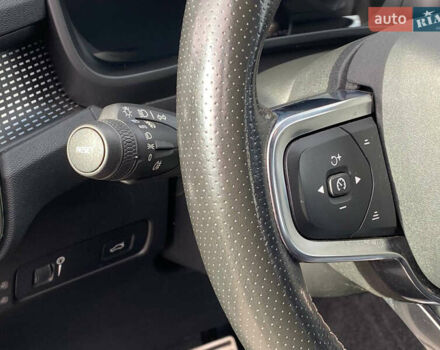 Вольво XC40 2021 в Самборе на Automoto.ua Белый Вольво XC40, объемом двигателя 0 л и пробегом 163 тыс. км за 23999 $, фото 46 на Automoto.ua