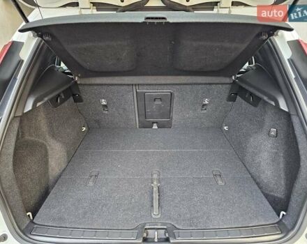 Білий Вольво XC40, об'ємом двигуна 1.48 л та пробігом 69 тис. км за 29200 $, фото 35 на Automoto.ua