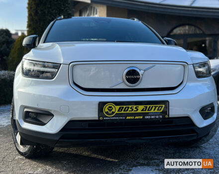 Белый Вольво XC40, объемом двигателя 78 л и пробегом 36 тыс. км за 27900 $, фото 10 на Automoto.ua