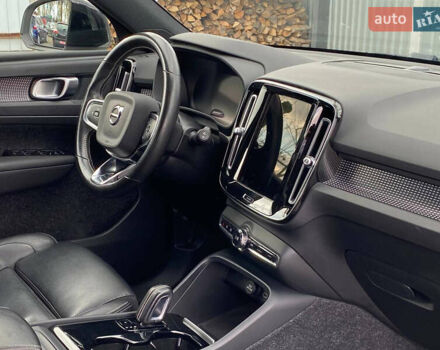 Вольво XC40 2021 в Самборе на Automoto.ua Белый Вольво XC40, объемом двигателя 0 л и пробегом 163 тыс. км за 23999 $, фото 76 на Automoto.ua