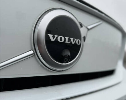 Белый Вольво XC40, объемом двигателя 0 л и пробегом 10 тыс. км за 31000 $, фото 5 на Automoto.ua