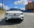 Белый Вольво XC40, объемом двигателя 0 л и пробегом 53 тыс. км за 28500 $, фото 3 на Automoto.ua