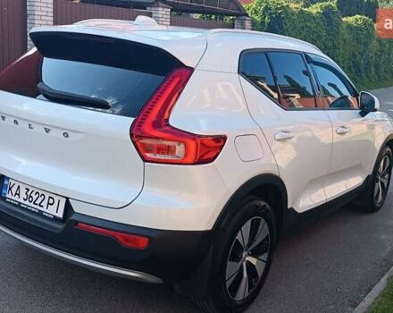 Білий Вольво XC40, об'ємом двигуна 1.97 л та пробігом 44 тис. км за 36900 $, фото 12 на Automoto.ua