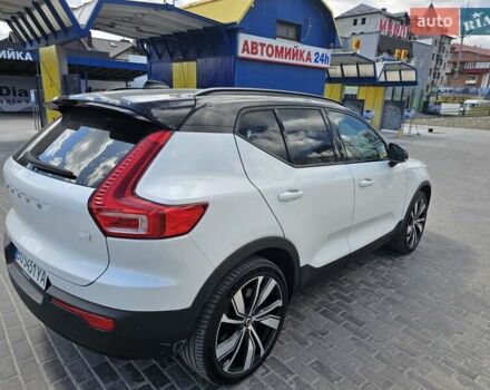 Белый Вольво XC40, объемом двигателя 0 л и пробегом 54 тыс. км за 27000 $, фото 6 на Automoto.ua