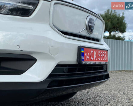 Вольво XC40 2021 в Самборе на Automoto.ua Белый Вольво XC40, объемом двигателя 0 л и пробегом 163 тыс. км за 23999 $, фото 19 на Automoto.ua