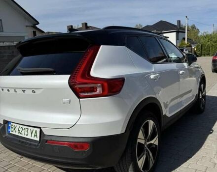 Білий Вольво XC40, об'ємом двигуна 0 л та пробігом 53 тис. км за 24200 $, фото 33 на Automoto.ua