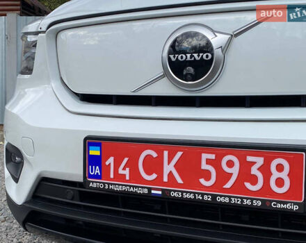 Вольво XC40 2021 в Самборе на Automoto.ua Белый Вольво XC40, объемом двигателя 0 л и пробегом 163 тыс. км за 23999 $, фото 11 на Automoto.ua