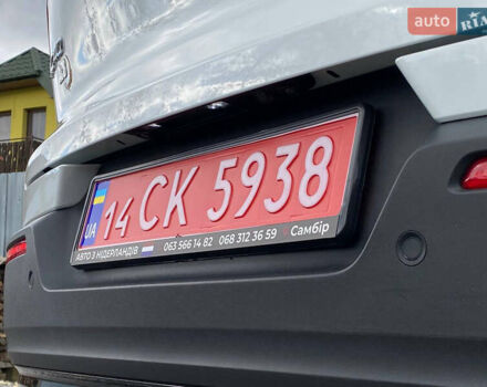 Вольво XC40 2021 в Самборе на Automoto.ua Белый Вольво XC40, объемом двигателя 0 л и пробегом 163 тыс. км за 23999 $, фото 31 на Automoto.ua