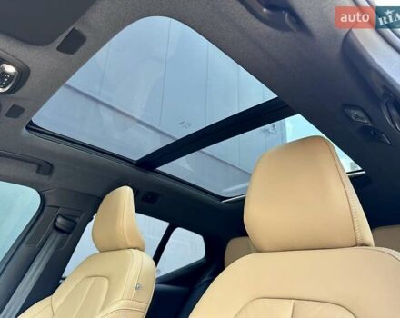 Білий Вольво XC40, об'ємом двигуна 1.97 л та пробігом 36 тис. км за 25999 $, фото 21 на Automoto.ua