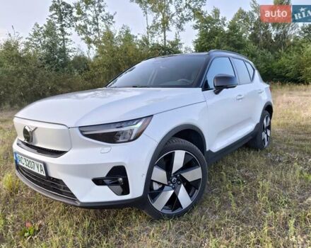 Белый Вольво XC40, объемом двигателя 0 л и пробегом 16 тыс. км за 27800 $, фото 1 на Automoto.ua