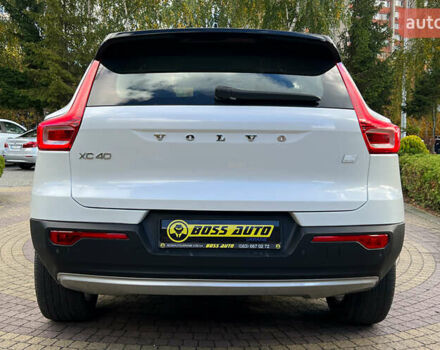 Вольво XC40 2022 в Львове на Automoto.ua Белый Вольво XC40, объемом двигателя 1.97 л и пробегом 126 тыс. км за 20900 $, фото 5 на Automoto.ua