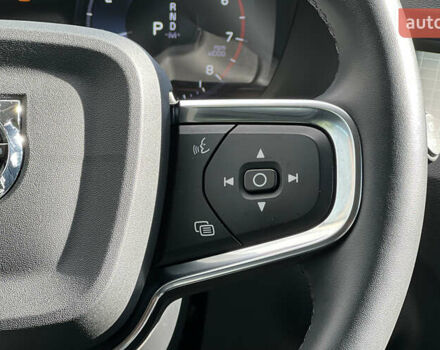 Вольво XC40 2022 в Львове на Automoto.ua Белый Вольво XC40, объемом двигателя 1.97 л и пробегом 126 тыс. км за 20900 $, фото 12 на Automoto.ua