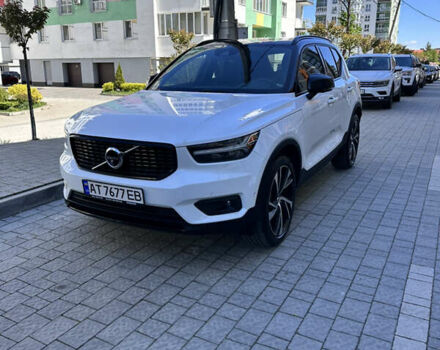 Білий Вольво XC40, об'ємом двигуна 1.97 л та пробігом 35 тис. км за 39000 $, фото 13 на Automoto.ua