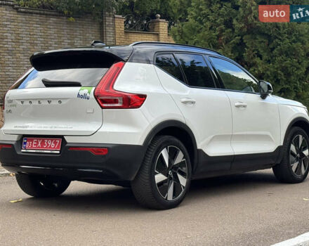 Белый Вольво XC40, объемом двигателя 0 л и пробегом 47 тыс. км за 26499 $, фото 14 на Automoto.ua