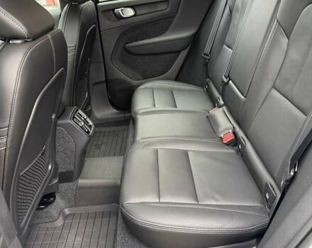 Белый Вольво XC40, объемом двигателя 1.97 л и пробегом 2 тыс. км за 42633 $, фото 10 на Automoto.ua