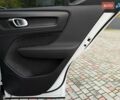 Белый Вольво XC40, объемом двигателя 2 л и пробегом 3 тыс. км за 38799 $, фото 74 на Automoto.ua