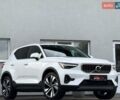 Белый Вольво XC40, объемом двигателя 2 л и пробегом 3 тыс. км за 38799 $, фото 1 на Automoto.ua