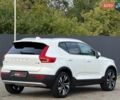 Белый Вольво XC40, объемом двигателя 2 л и пробегом 3 тыс. км за 38799 $, фото 3 на Automoto.ua