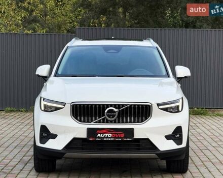 Белый Вольво XC40, объемом двигателя 2 л и пробегом 3 тыс. км за 38799 $, фото 8 на Automoto.ua