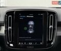 Белый Вольво XC40, объемом двигателя 2 л и пробегом 3 тыс. км за 38799 $, фото 95 на Automoto.ua