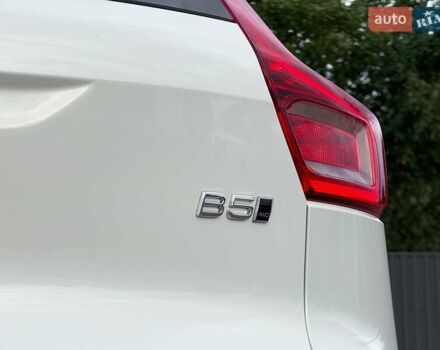 Белый Вольво XC40, объемом двигателя 2 л и пробегом 3 тыс. км за 38799 $, фото 29 на Automoto.ua