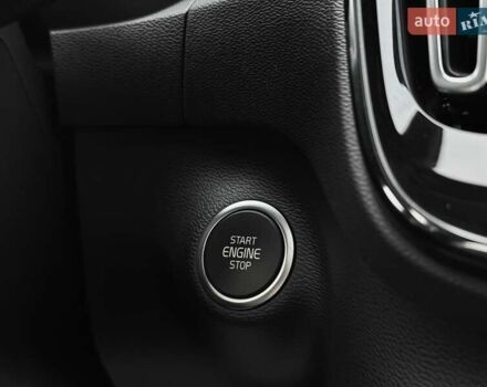 Белый Вольво XC40, объемом двигателя 2 л и пробегом 3 тыс. км за 38799 $, фото 49 на Automoto.ua
