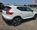 Белый Вольво XC40, объемом двигателя 1.97 л и пробегом 17 тыс. км за 12000 $, фото 2 на Automoto.ua