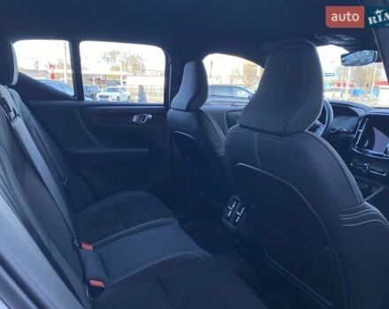 Білий Вольво XC40, об'ємом двигуна 1.97 л та пробігом 1 тис. км за 45788 $, фото 25 на Automoto.ua