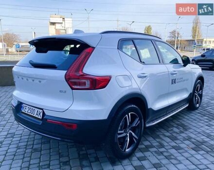 Білий Вольво XC40, об'ємом двигуна 1.97 л та пробігом 1 тис. км за 45788 $, фото 9 на Automoto.ua
