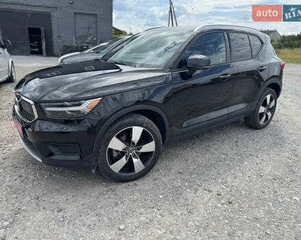 Білий Вольво XC40, об'ємом двигуна 1.97 л та пробігом 73 тис. км за 21000 $, фото 1 на Automoto.ua