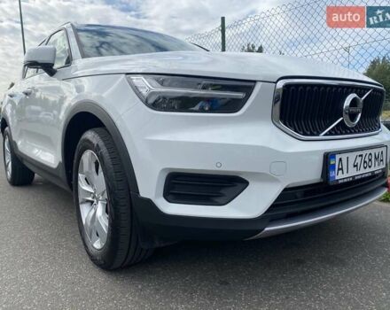 Білий Вольво XC40, об'ємом двигуна 1.48 л та пробігом 83 тис. км за 30000 $, фото 1 на Automoto.ua