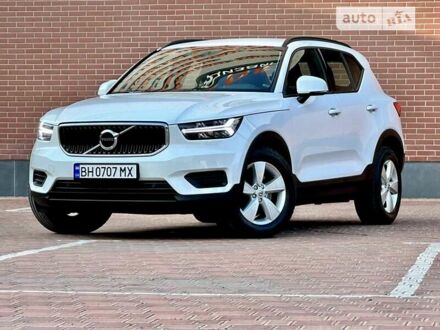 Вольво XC40 2020 в Одессе на Automoto.ua Белый Вольво XC40, объемом двигателя 2 л и пробегом 93 тыс. км за 33900 $, фото 1 на Automoto.ua