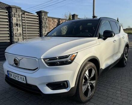 Білий Вольво XC40, об'ємом двигуна 0 л та пробігом 53 тис. км за 24200 $, фото 1 на Automoto.ua