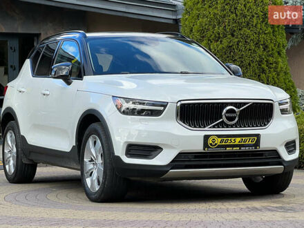 Белый Вольво XC40, объемом двигателя 1.97 л и пробегом 126 тыс. км за 20900 $, фото 1 на Automoto.ua