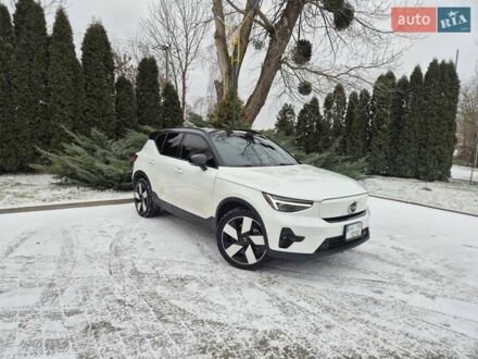 Білий Вольво XC40, об'ємом двигуна 0 л та пробігом 43 тис. км за 25500 $, фото 1 на Automoto.ua