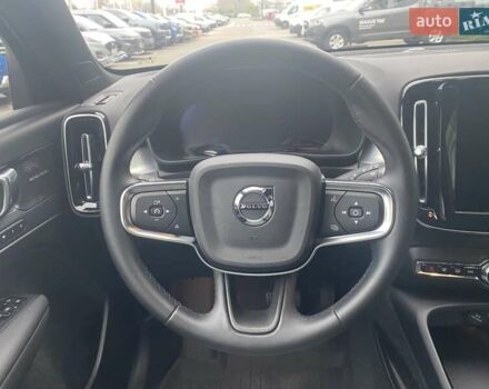 Бежевий Вольво XC40, об'ємом двигуна 1.97 л та пробігом 22 тис. км за 46020 $, фото 21 на Automoto.ua