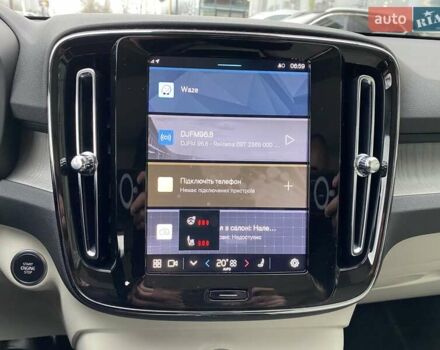 Бежевый Вольво XC40, объемом двигателя 1.97 л и пробегом 7 тыс. км за 46950 $, фото 27 на Automoto.ua