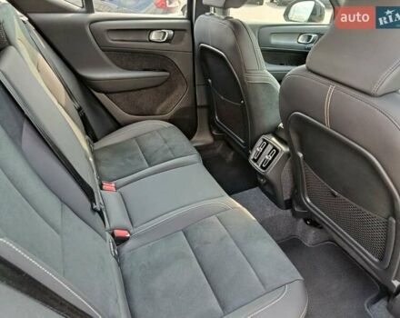 Бежевий Вольво XC40, об'ємом двигуна 1.97 л та пробігом 4 тис. км за 45800 $, фото 18 на Automoto.ua
