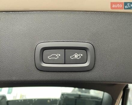 Бежевый Вольво XC40, объемом двигателя 1.97 л и пробегом 7 тыс. км за 46950 $, фото 11 на Automoto.ua