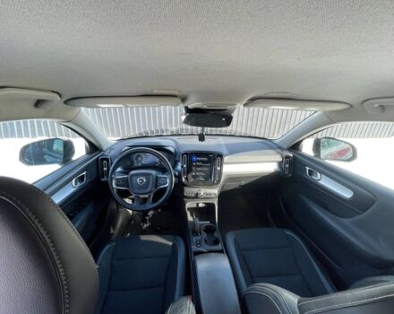 Чорний Вольво XC40, об'ємом двигуна 2 л та пробігом 0 тис. км за 249 $, фото 9 на Automoto.ua