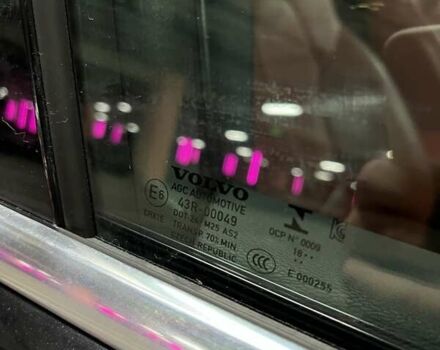 Черный Вольво XC40, объемом двигателя 1.97 л и пробегом 148 тыс. км за 23900 $, фото 22 на Automoto.ua