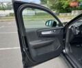 Черный Вольво XC40, объемом двигателя 1.97 л и пробегом 213 тыс. км за 21999 $, фото 29 на Automoto.ua