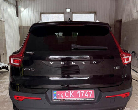 Черный Вольво XC40, объемом двигателя 2 л и пробегом 111 тыс. км за 22300 $, фото 7 на Automoto.ua