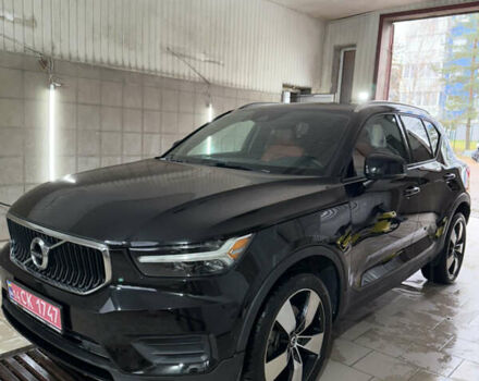 Черный Вольво XC40, объемом двигателя 2 л и пробегом 111 тыс. км за 22300 $, фото 10 на Automoto.ua