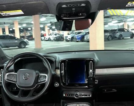 Черный Вольво XC40, объемом двигателя 1.97 л и пробегом 148 тыс. км за 23900 $, фото 59 на Automoto.ua