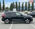 Черный Вольво XC40, объемом двигателя 1.97 л и пробегом 213 тыс. км за 21999 $, фото 3 на Automoto.ua