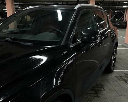 Черный Вольво XC40, объемом двигателя 1.97 л и пробегом 148 тыс. км за 23900 $, фото 5 на Automoto.ua