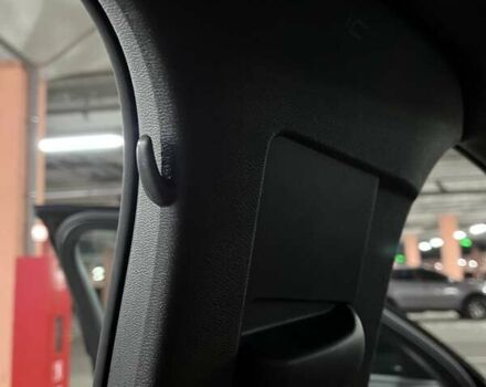 Черный Вольво XC40, объемом двигателя 1.97 л и пробегом 148 тыс. км за 23900 $, фото 62 на Automoto.ua