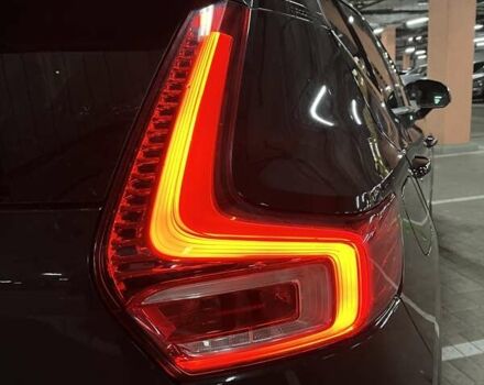 Черный Вольво XC40, объемом двигателя 1.97 л и пробегом 148 тыс. км за 23900 $, фото 17 на Automoto.ua