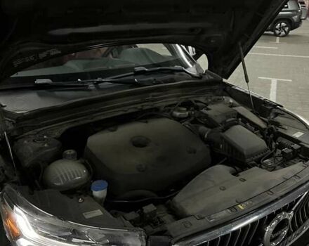 Черный Вольво XC40, объемом двигателя 1.97 л и пробегом 148 тыс. км за 23900 $, фото 86 на Automoto.ua